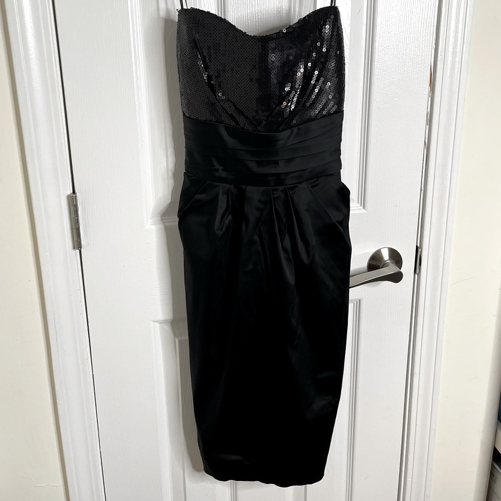 Black Strapless Cocktail Dress with Sequence Design